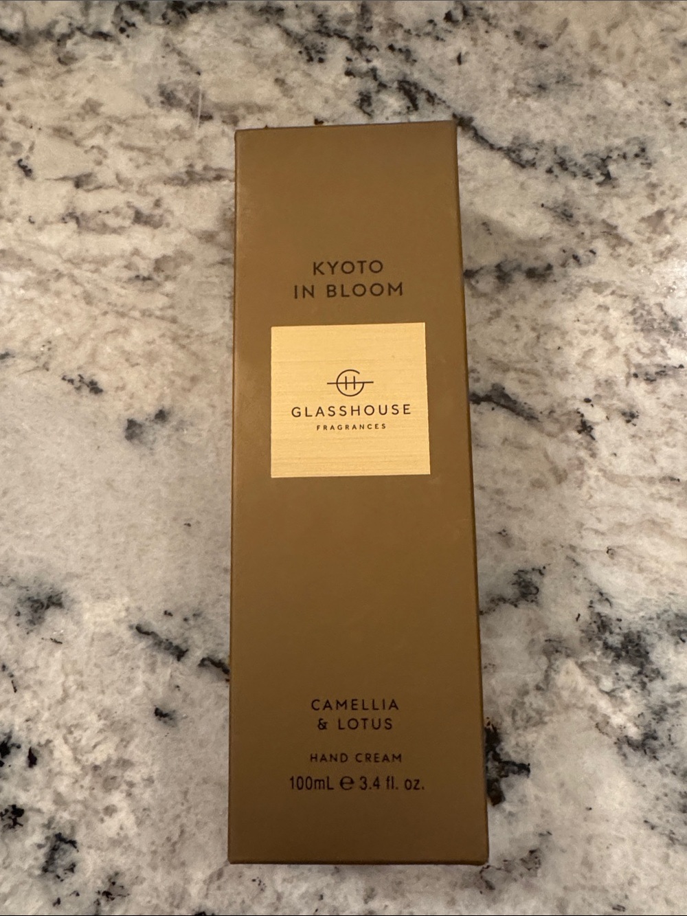 Kyoto In Bloom Camellia & Lotus Hand Cream — Gold